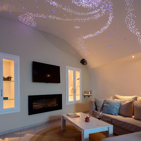 Suite Home Santorini Φηρά Εξωτερικό φωτογραφία