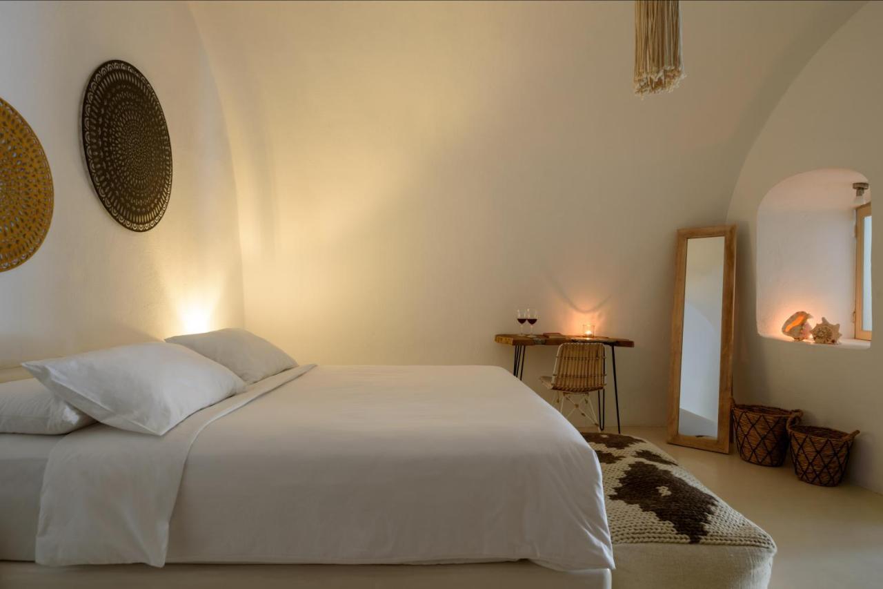 Suite Home Santorini Φηρά Εξωτερικό φωτογραφία