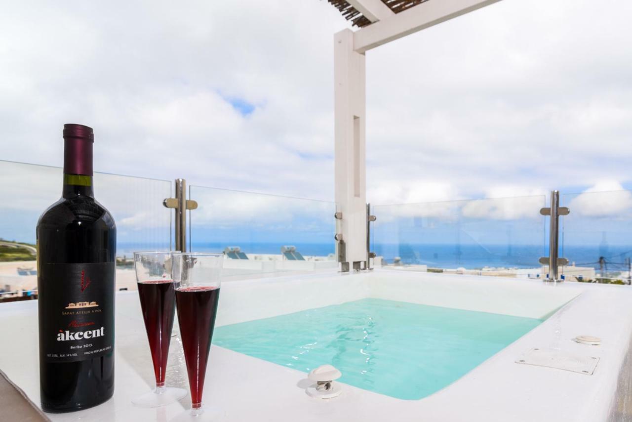 Suite Home Santorini Φηρά Εξωτερικό φωτογραφία